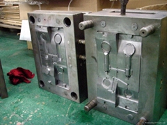 加胶产品与模具精密加工的融合之道——自动化贸易时代的系统竞争力分析